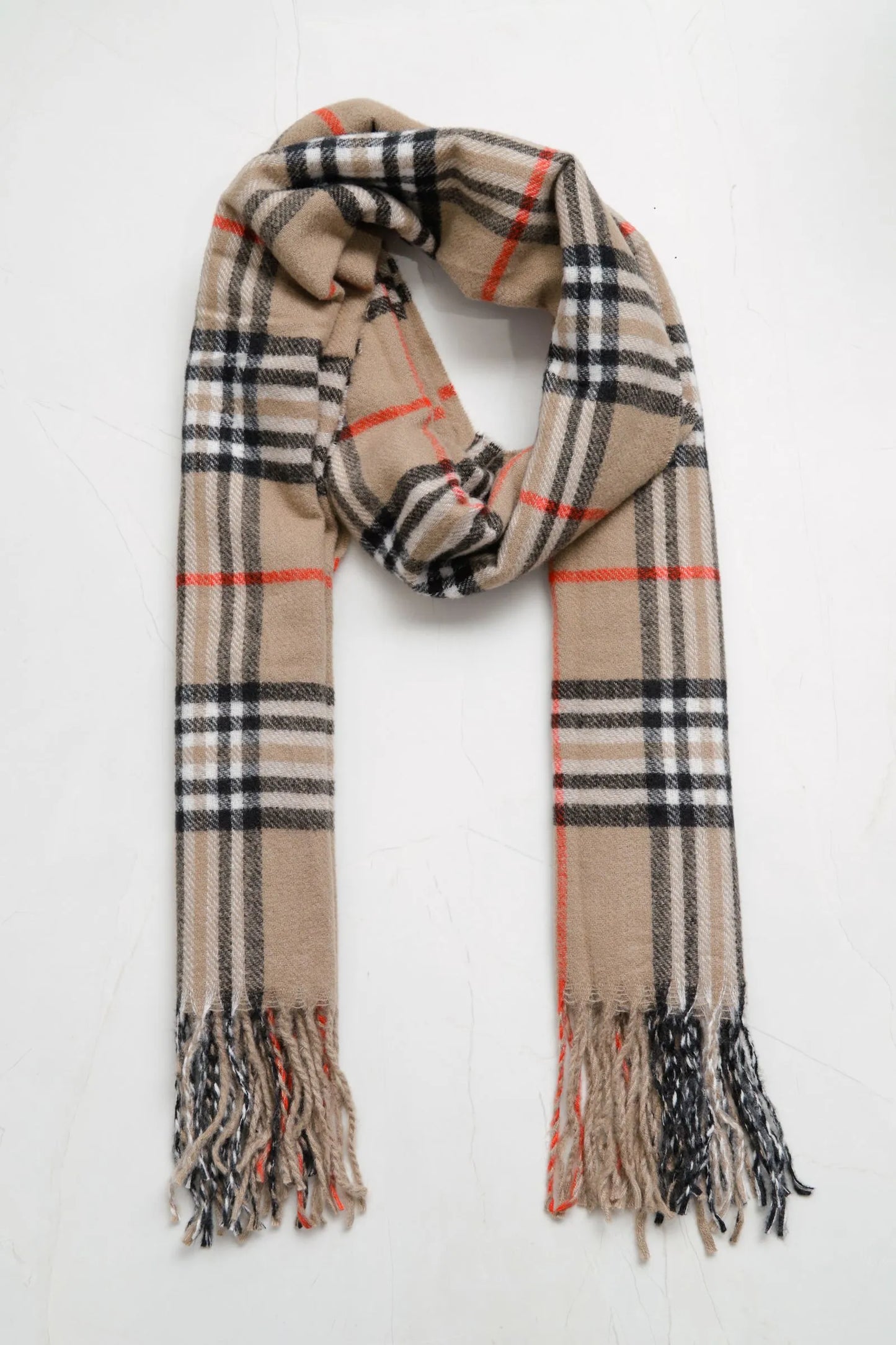 Cachecol feminino elegante para looks de inverno